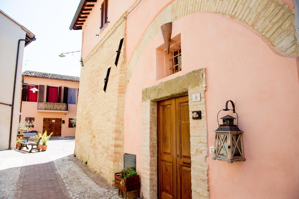 Torre Della Botonta Bed & Breakfast Castel Ritaldi Exterior foto